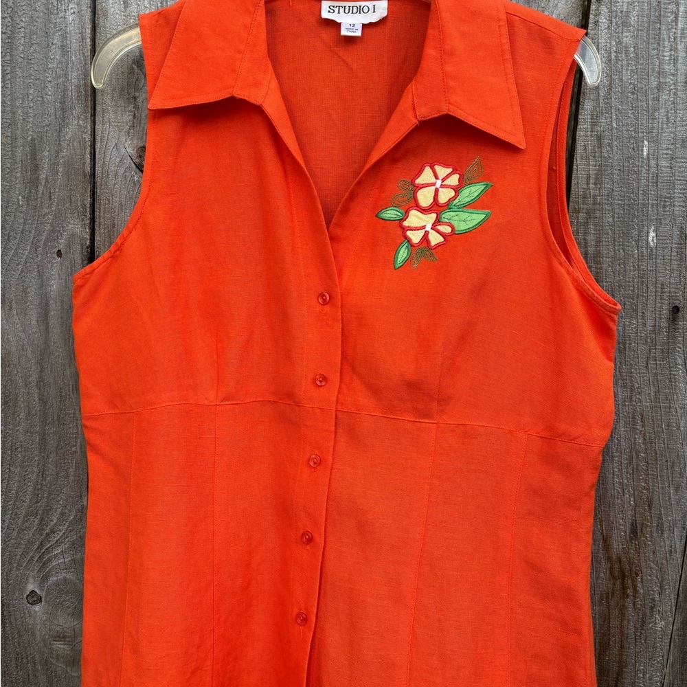 Studio 1 Linen Orange Sleeveless Button Down Tank Top with embroidered flower.